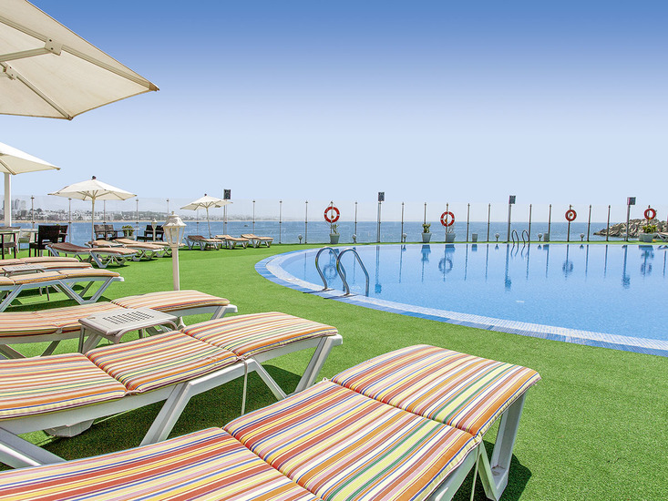 Bianca Beach Family & Resort