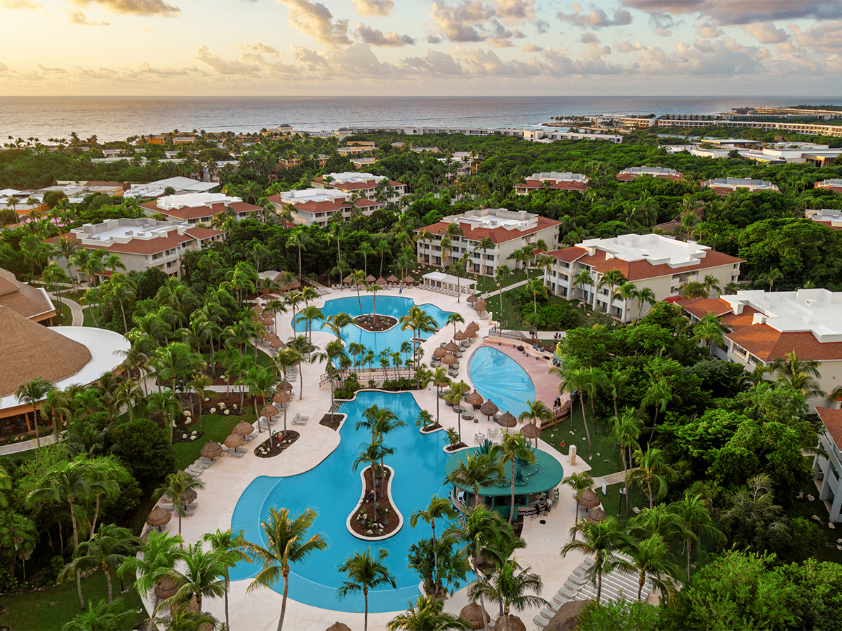 Bahia Principe Escape Tequila