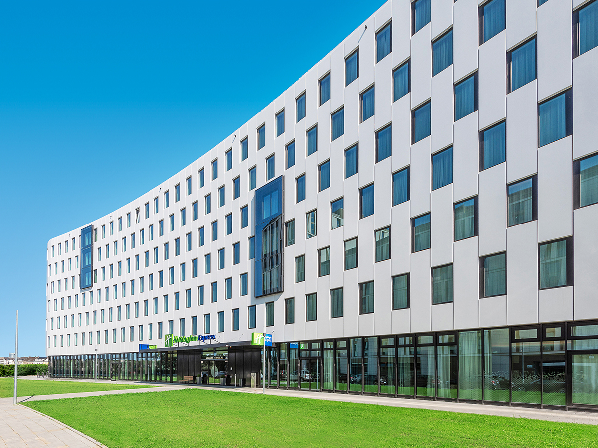 Holiday Inn Express Düsseldorf Hbf – 8 dagen – Holiday Inn Express Düsseldorf Hbf in Duitsland