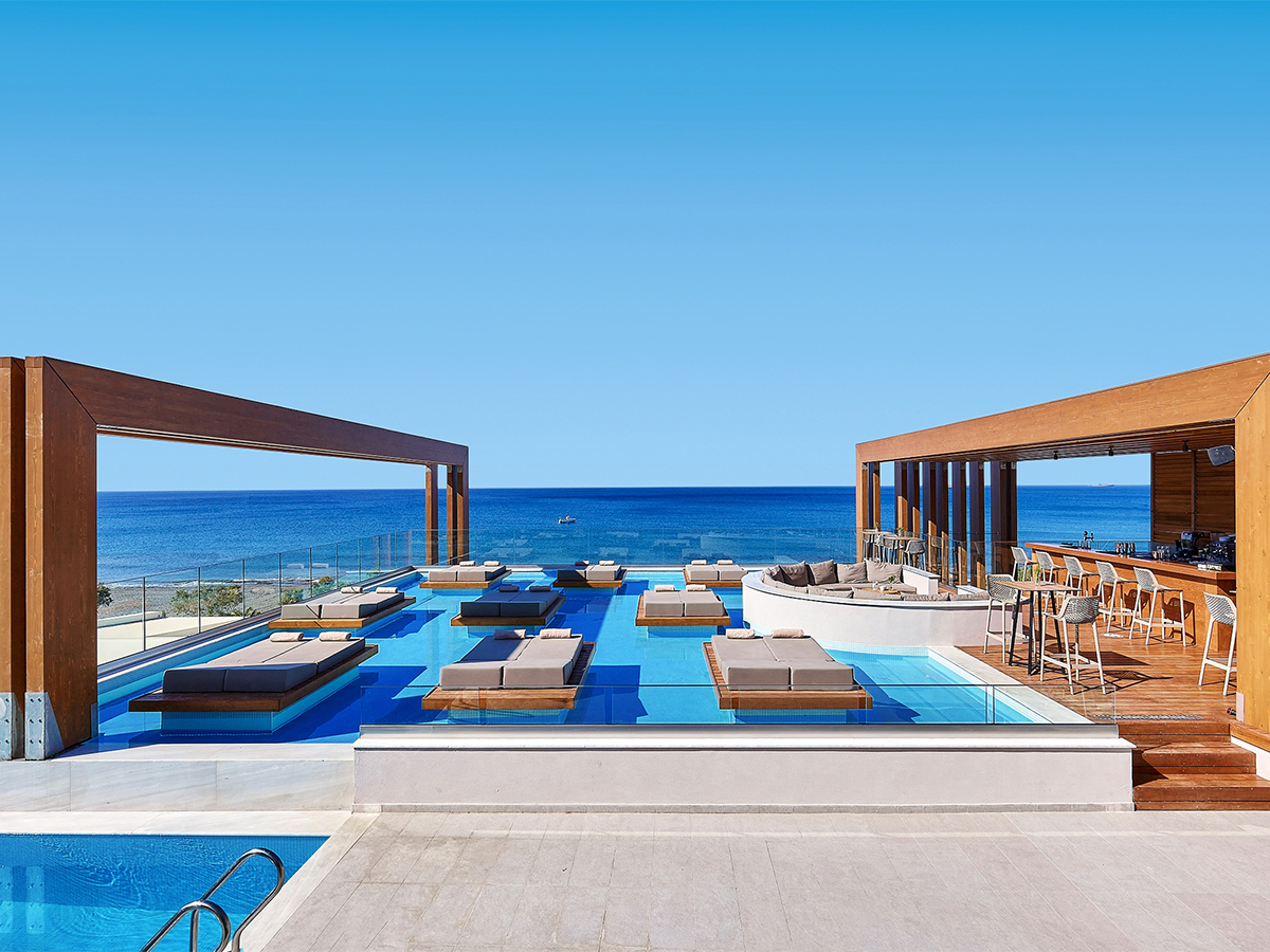 Enorme Santanna Beach Resort – Griekenland