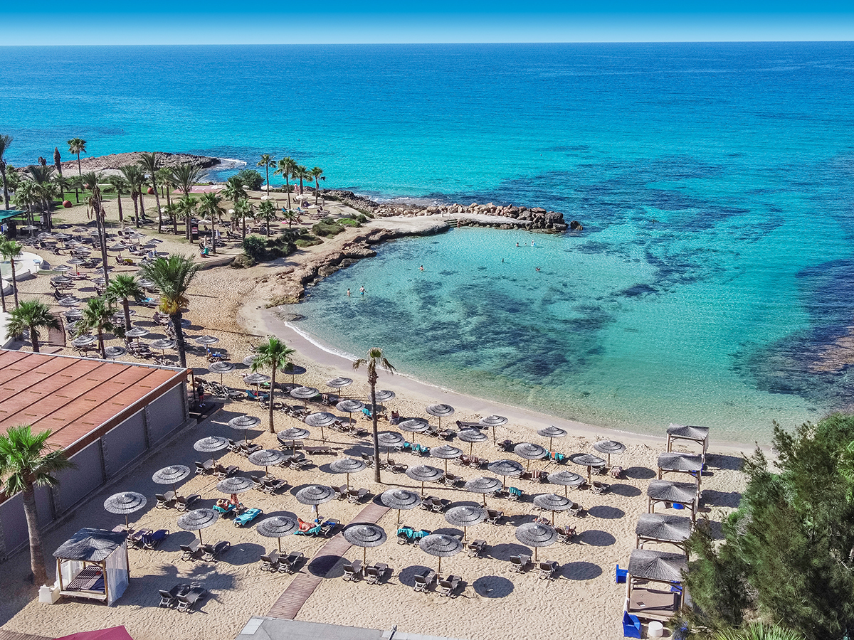 Hotel Adams Beach