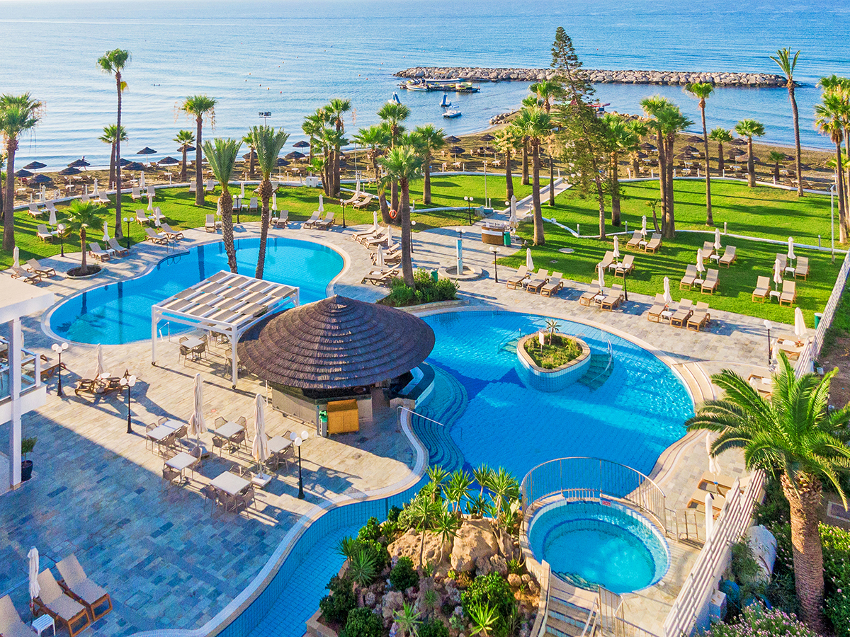 Hotel Golden Bay Beach – 8 dagen – Hotel Golden Bay Beach in Cyprus