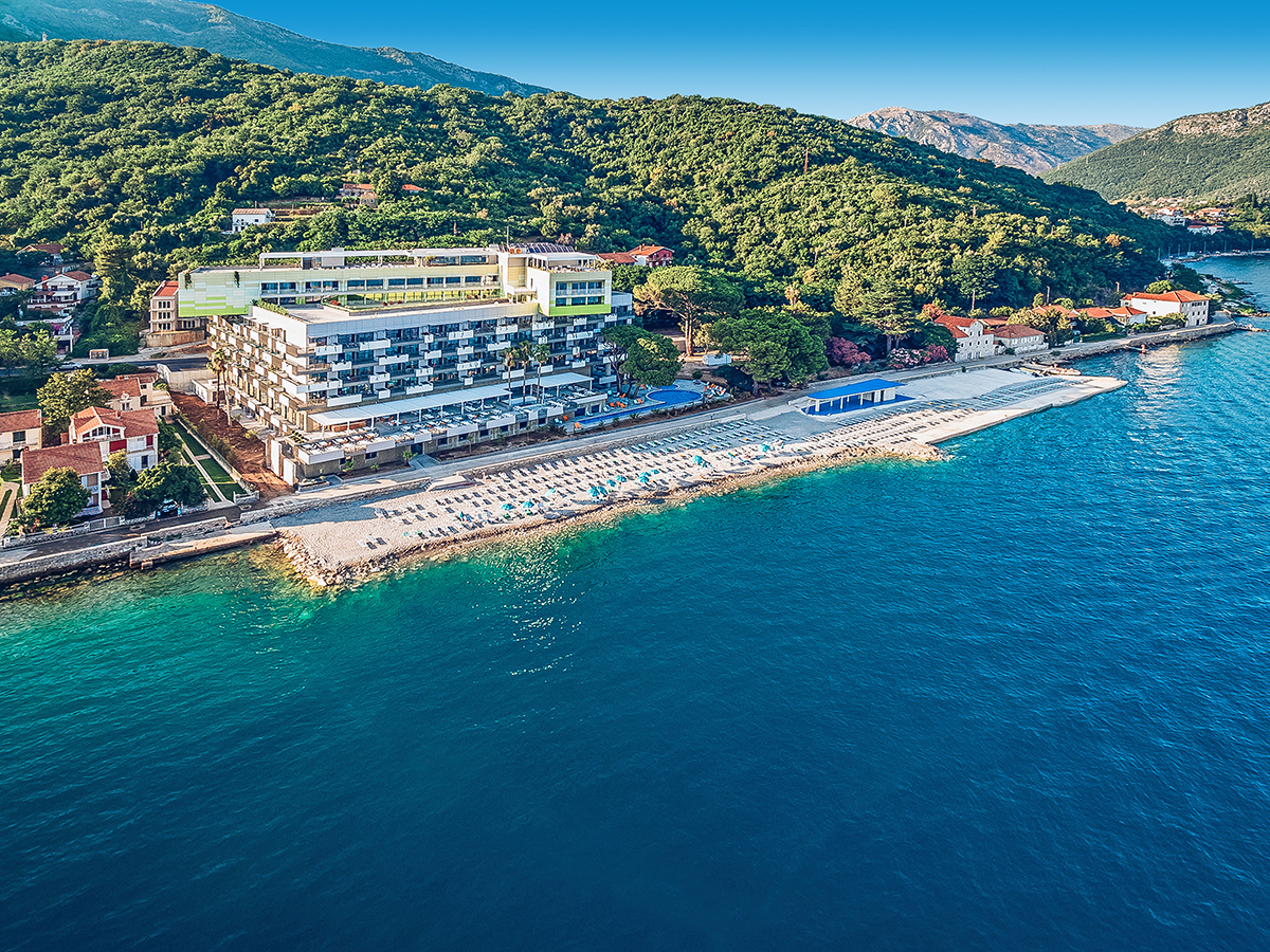 Hotel Carine Park – Montenegro